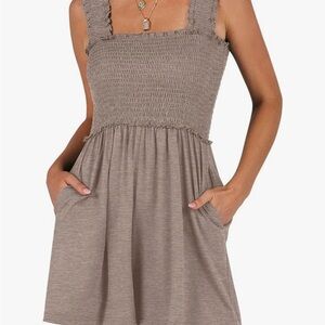 Khaki romper with pockets